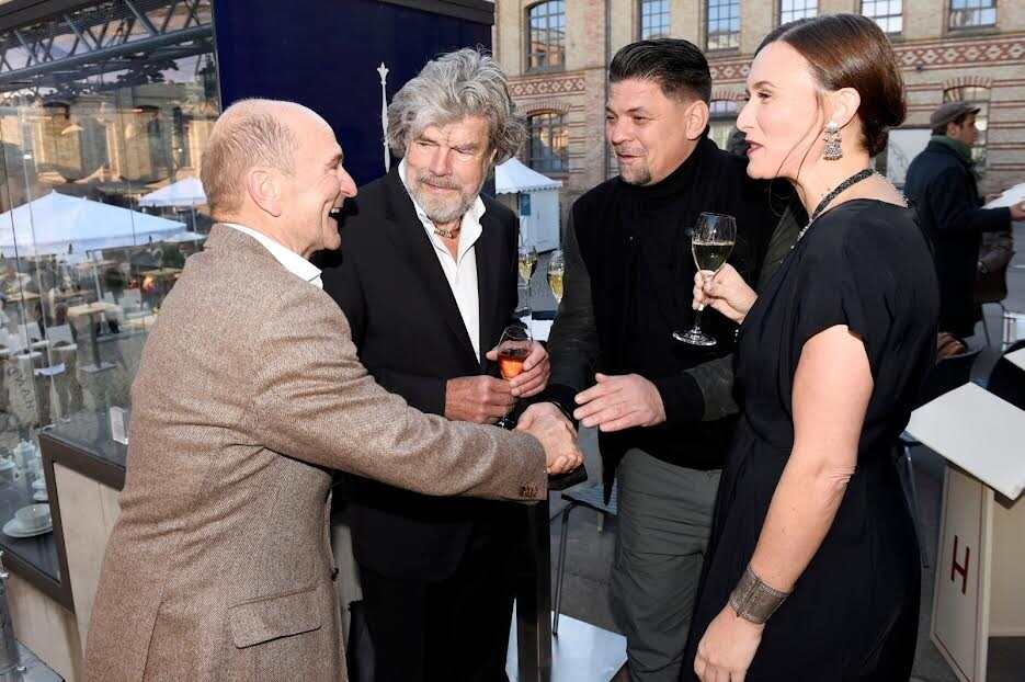 Witzigmann-Gäste (v.i.) Sepp Krätz, Bergfex Reinhold Messner, TV-Koch Tim Mälzer und Messner-Ehefrau Diane.